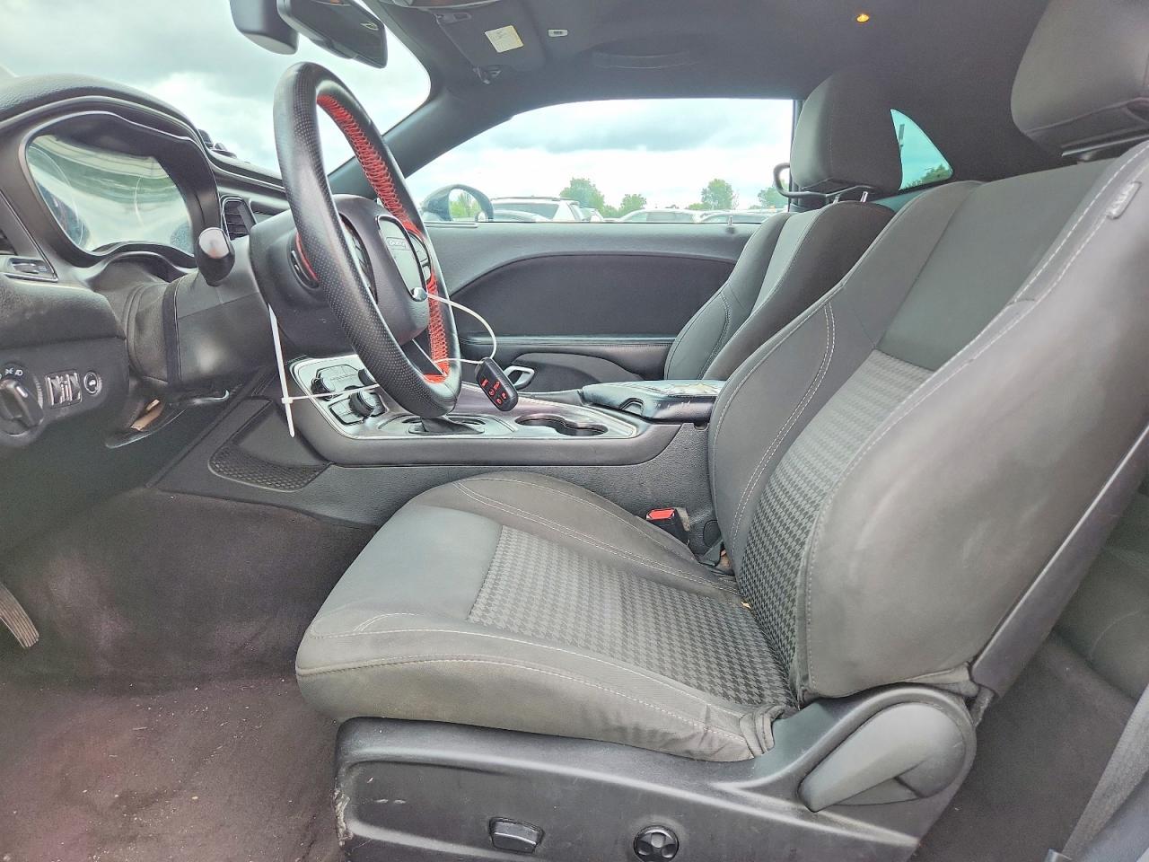 2018 Dodge Challenger Sxt - zdjęcie 7