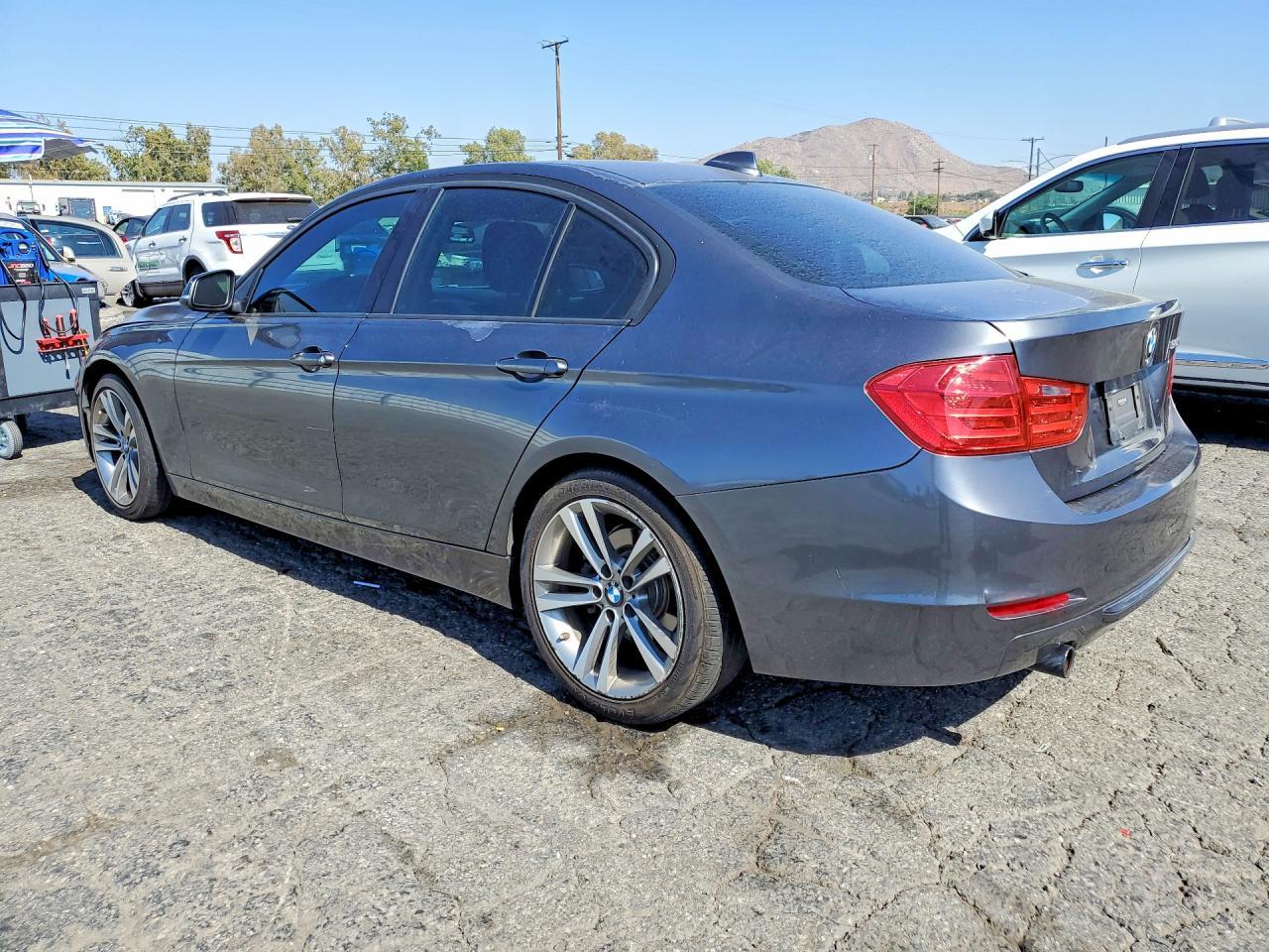 2014 BMW 328 D - zdjęcie 2