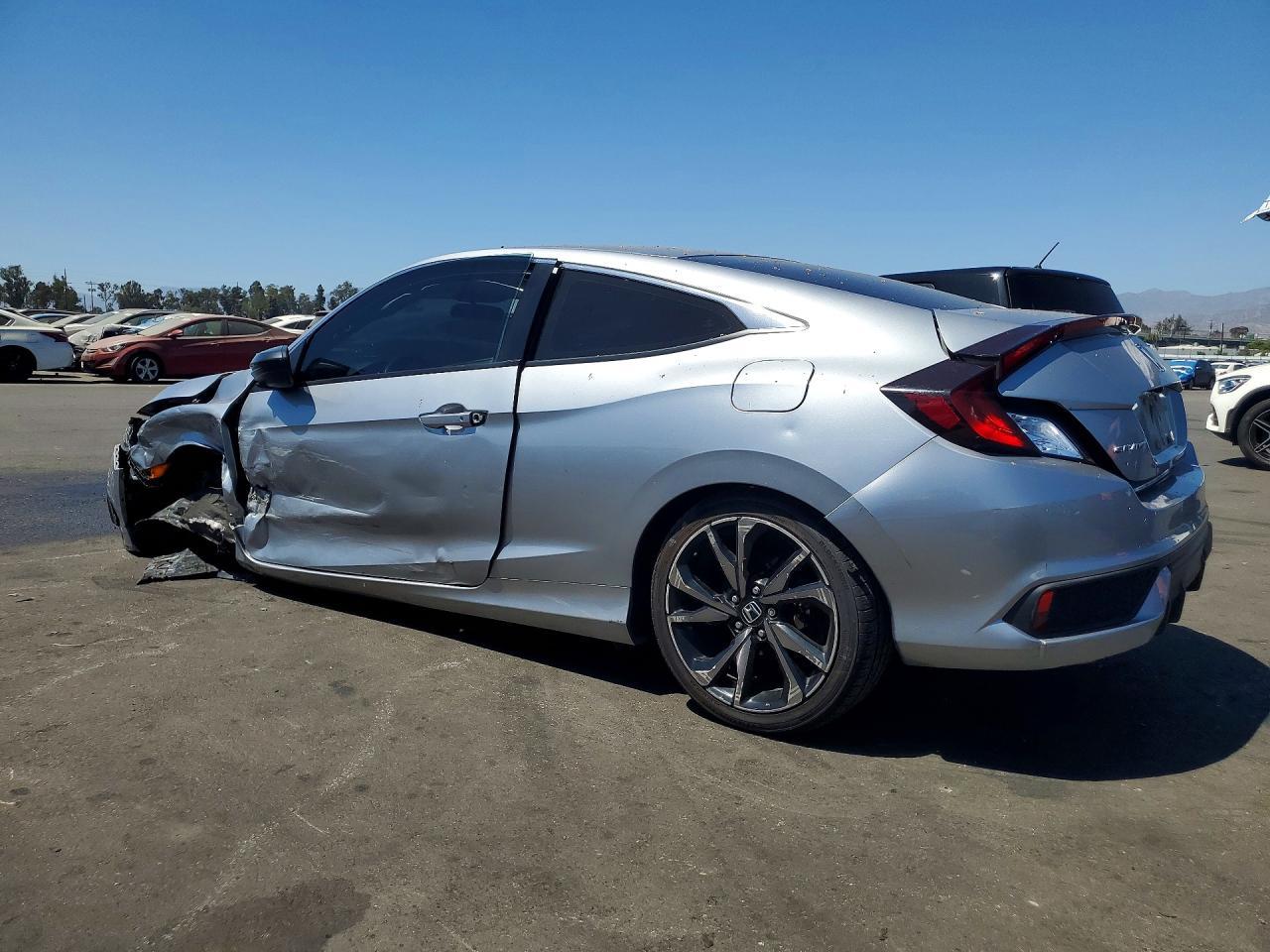 2020 Honda Civic Sport - zdjęcie 2