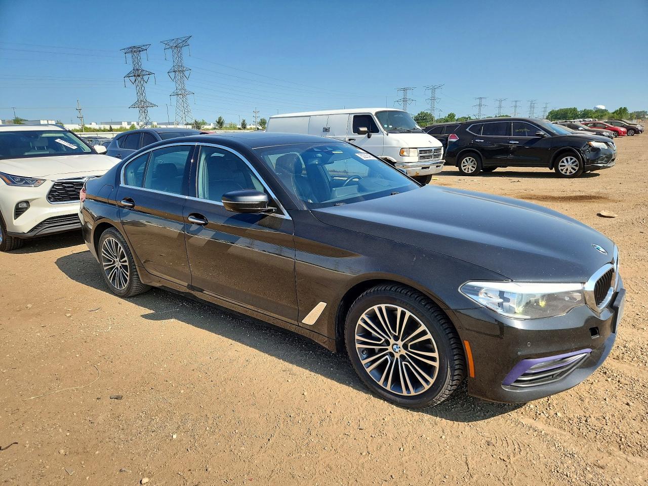 2017 BMW Seria 5 530i - zdjęcie 4