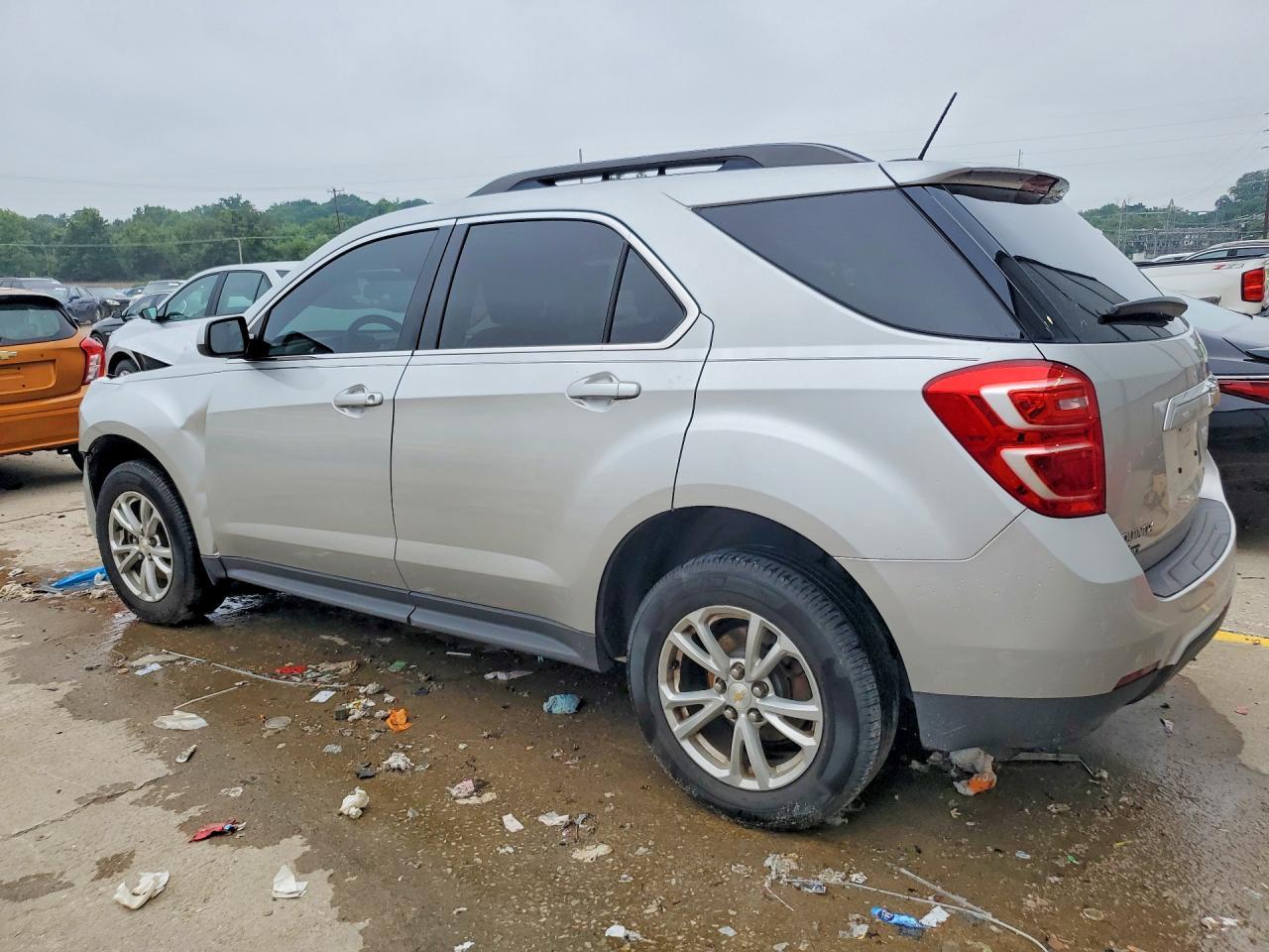 2017 Chevrolet Equinox Lt - zdjęcie 2