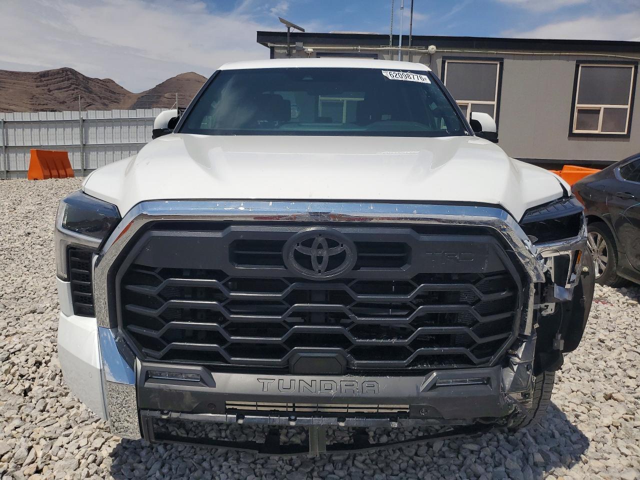 2026 Toyota Tundra Sr5 - zdjęcie 5