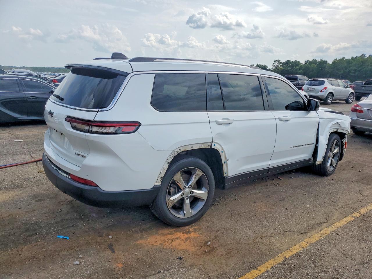 2021 Jeep Grand Cherokee L Limited - zdjęcie 3