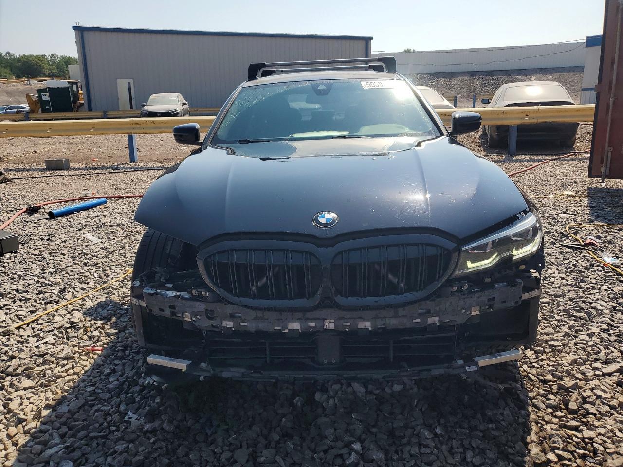 2019 BMW 330I - zdjęcie 5