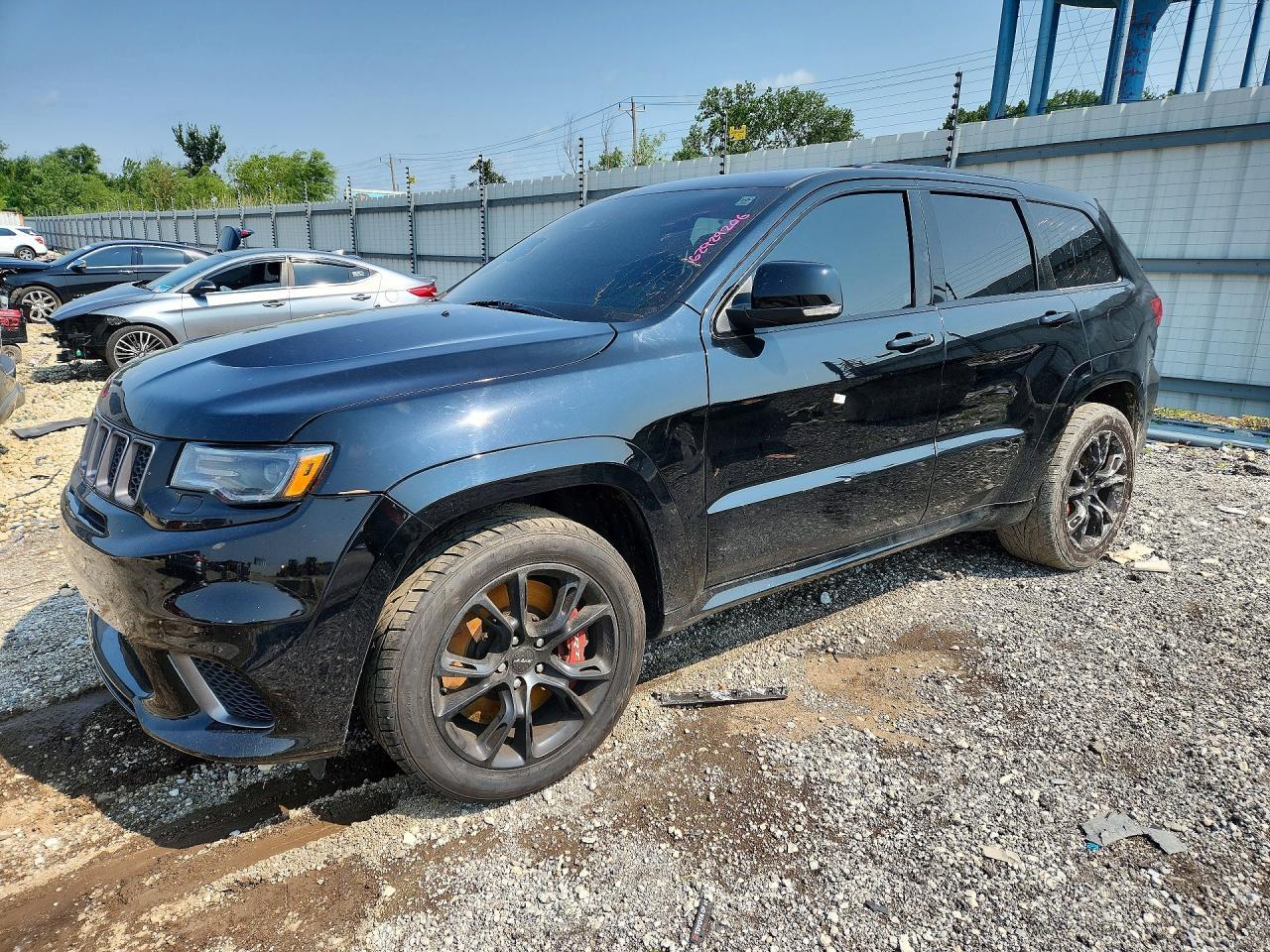 2019 Jeep Grand Cherokee Srt-8 - zdjęcie główne