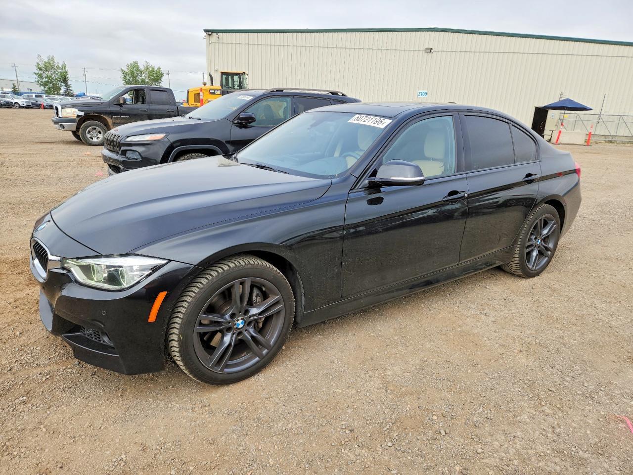 2018 BMW Seria 3 330i - zdjęcie główne