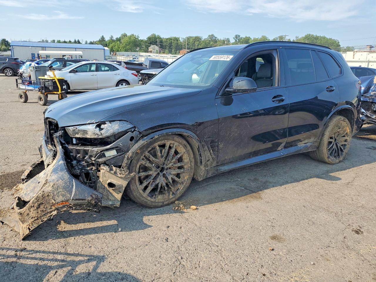 2024 BMW X5 M60I - zdjęcie główne