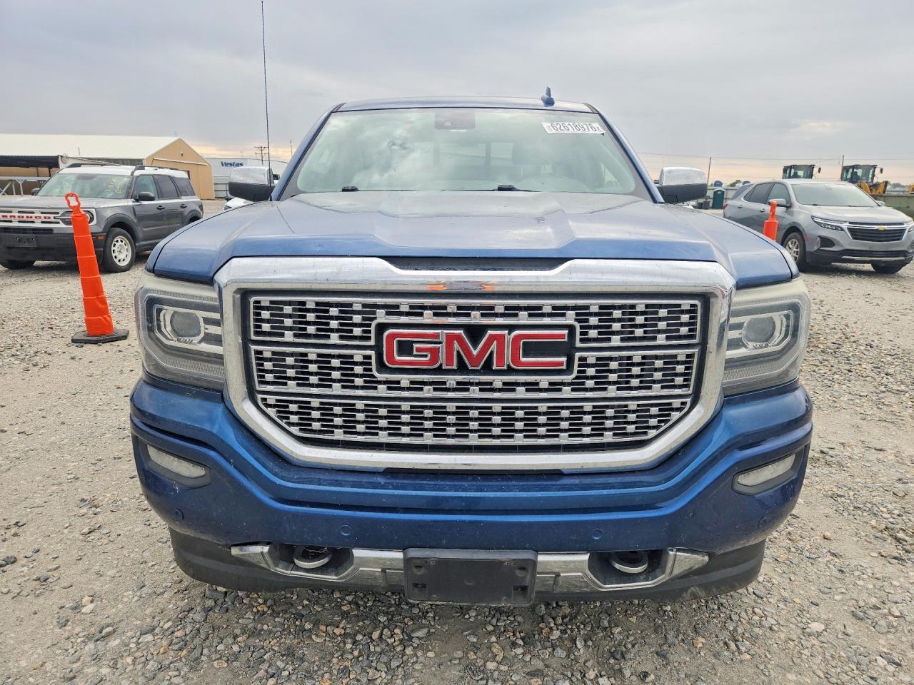 2016 GMC Sierra K1500 Denali - zdjęcie 5