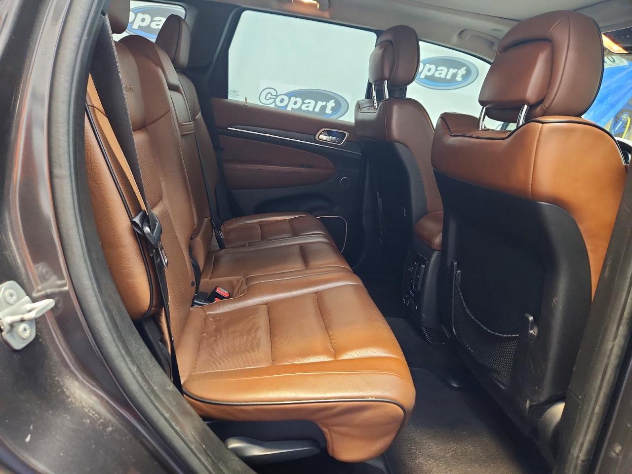 2015 Jeep Grand Cherokee Summit - zdjęcie 11