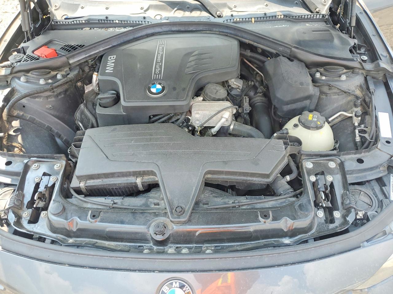 2015 BMW 320 I xDrive - zdjęcie 11