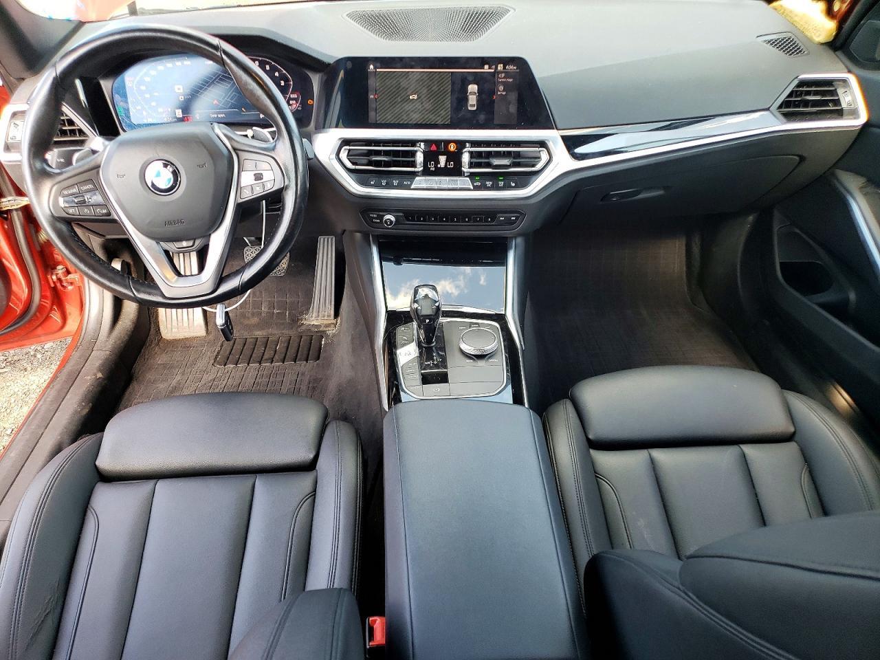 2019 BMW Seria 3 330i - zdjęcie 8