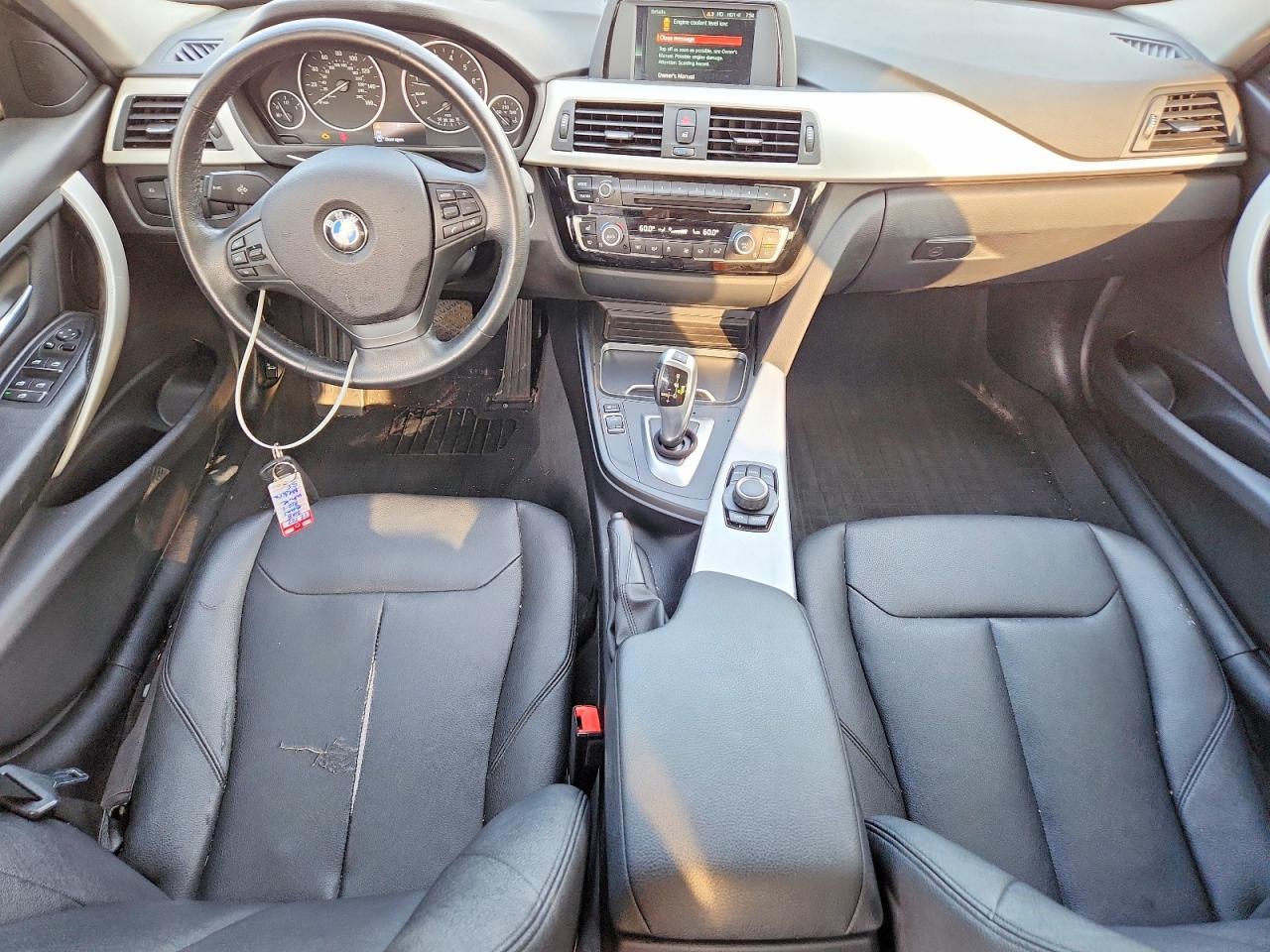 2018 BMW 320 Xi - zdjęcie 8