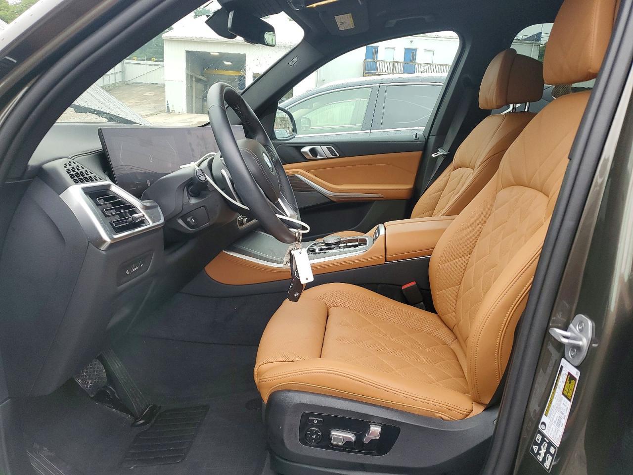 2025 BMW X5 xDrive40I - zdjęcie 7