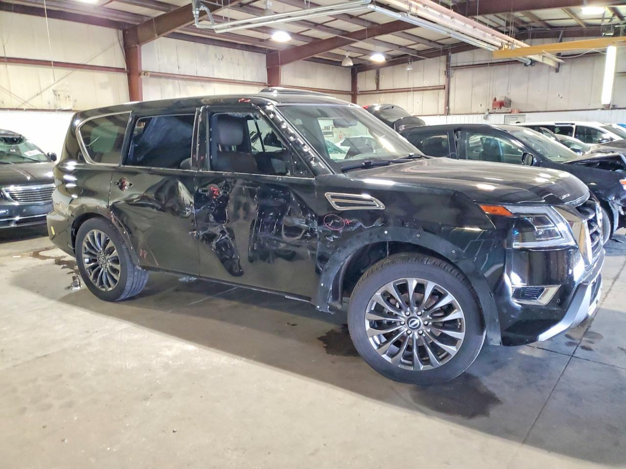 2022 Nissan Armada Platinum - zdjęcie 4