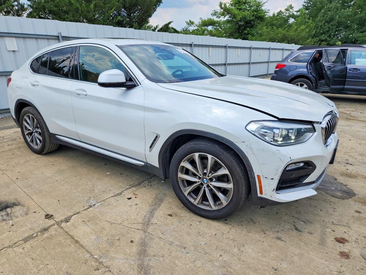 2019 BMW X4 xDrive30I - zdjęcie 4