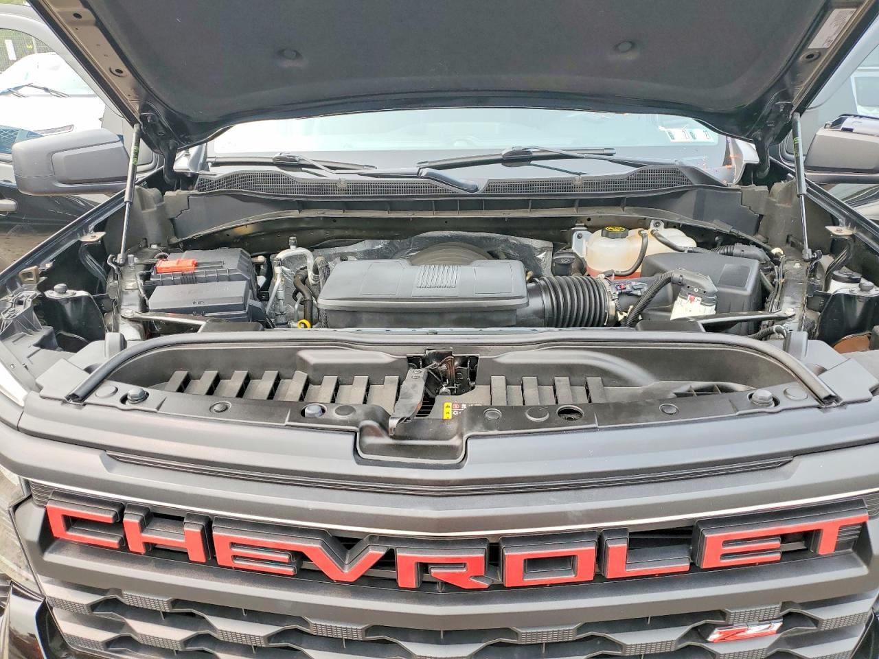 2023 Chevrolet Silverado K1500 Trail Boss Custom - zdjęcie 11