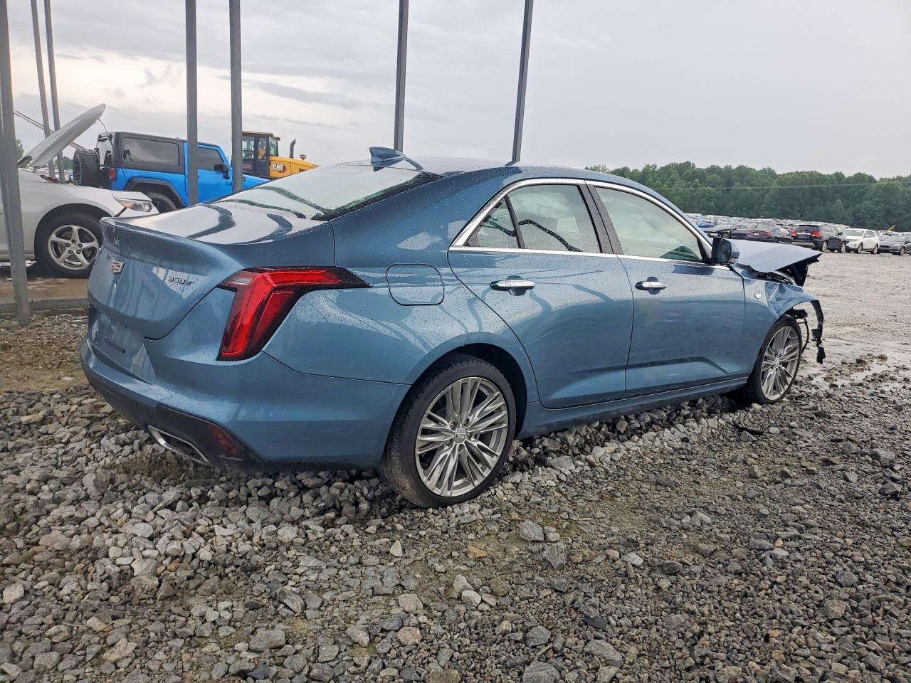 2024 Cadillac Ct4 Premium Luxury - zdjęcie 3
