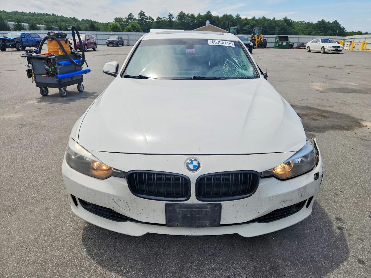 2015 BMW Seria 3 328i - zdjęcie 5