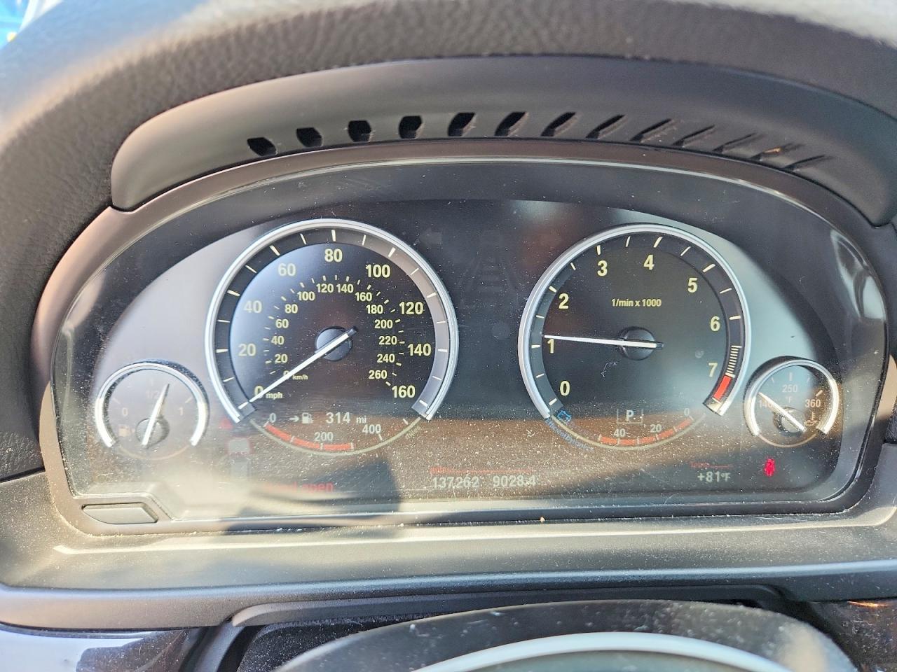 2015 BMW Seria 5 535i - zdjęcie 9