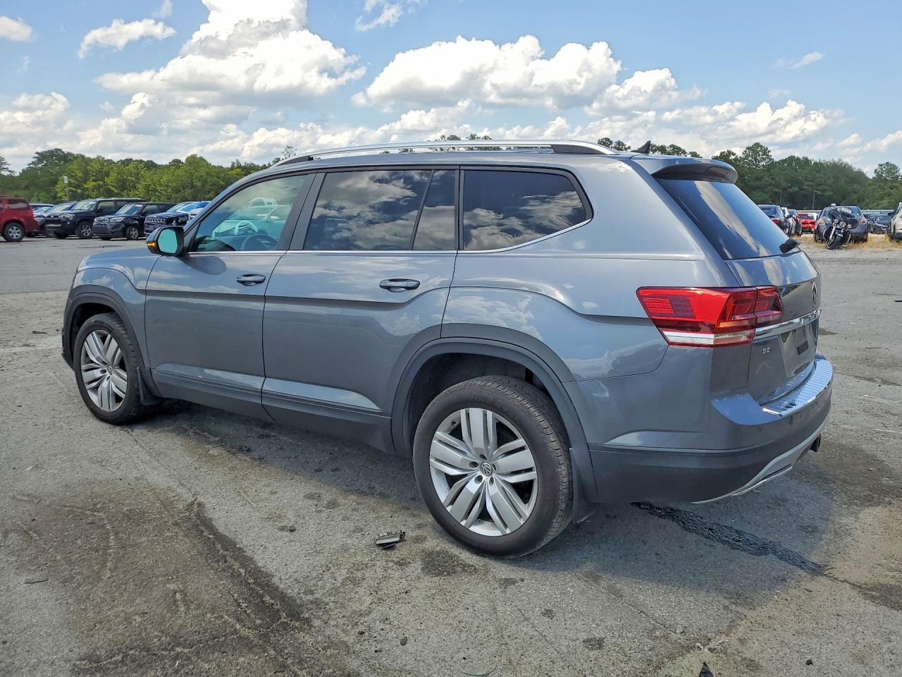 2019 Volkswagen Atlas Se - zdjęcie 2