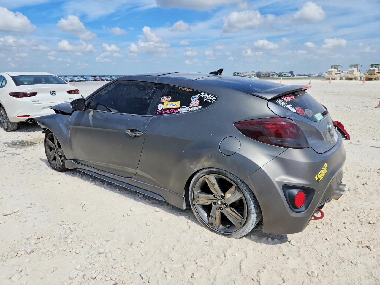 2014 Hyundai Veloster Turbo - zdjęcie 2