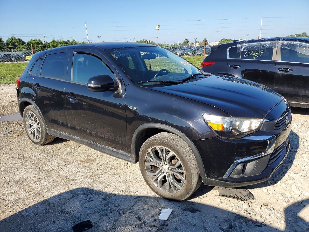 2016 Mitsubishi Outlander Sport Es - zdjęcie 4