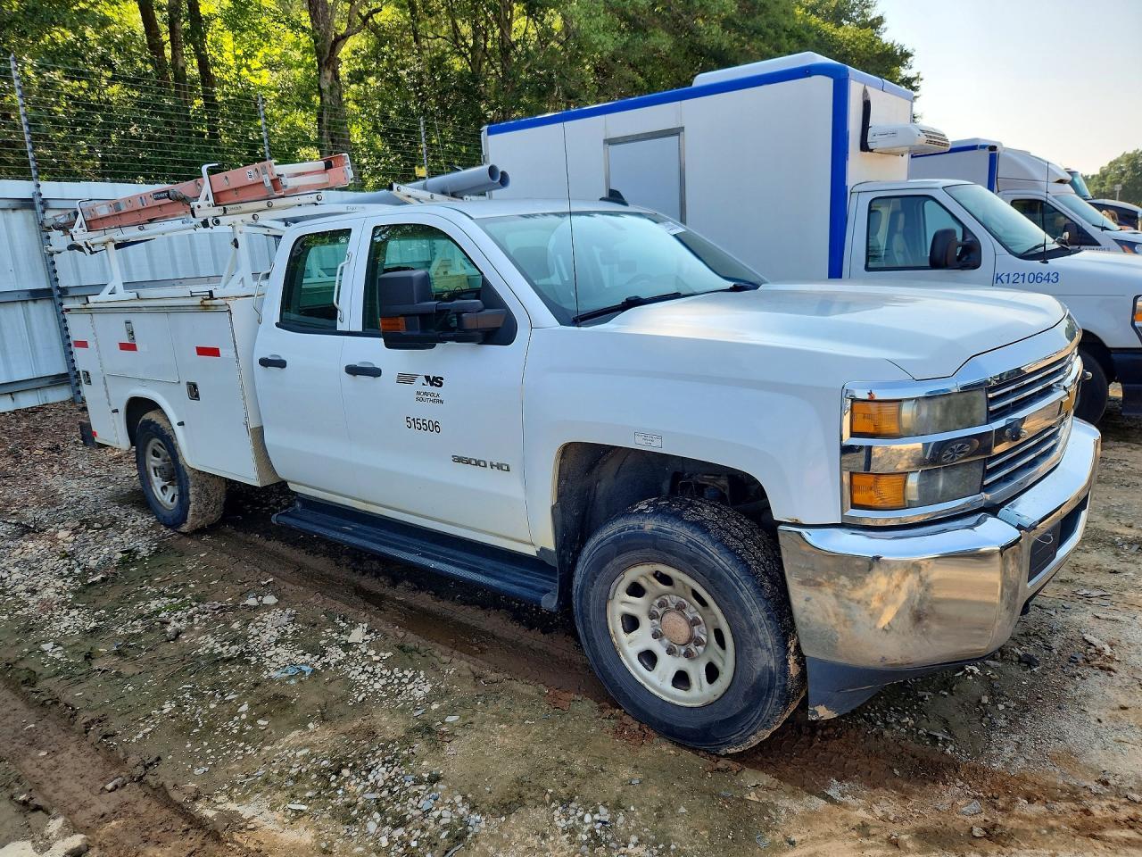 2015 Chevrolet Silverado K3500 - zdjęcie 4