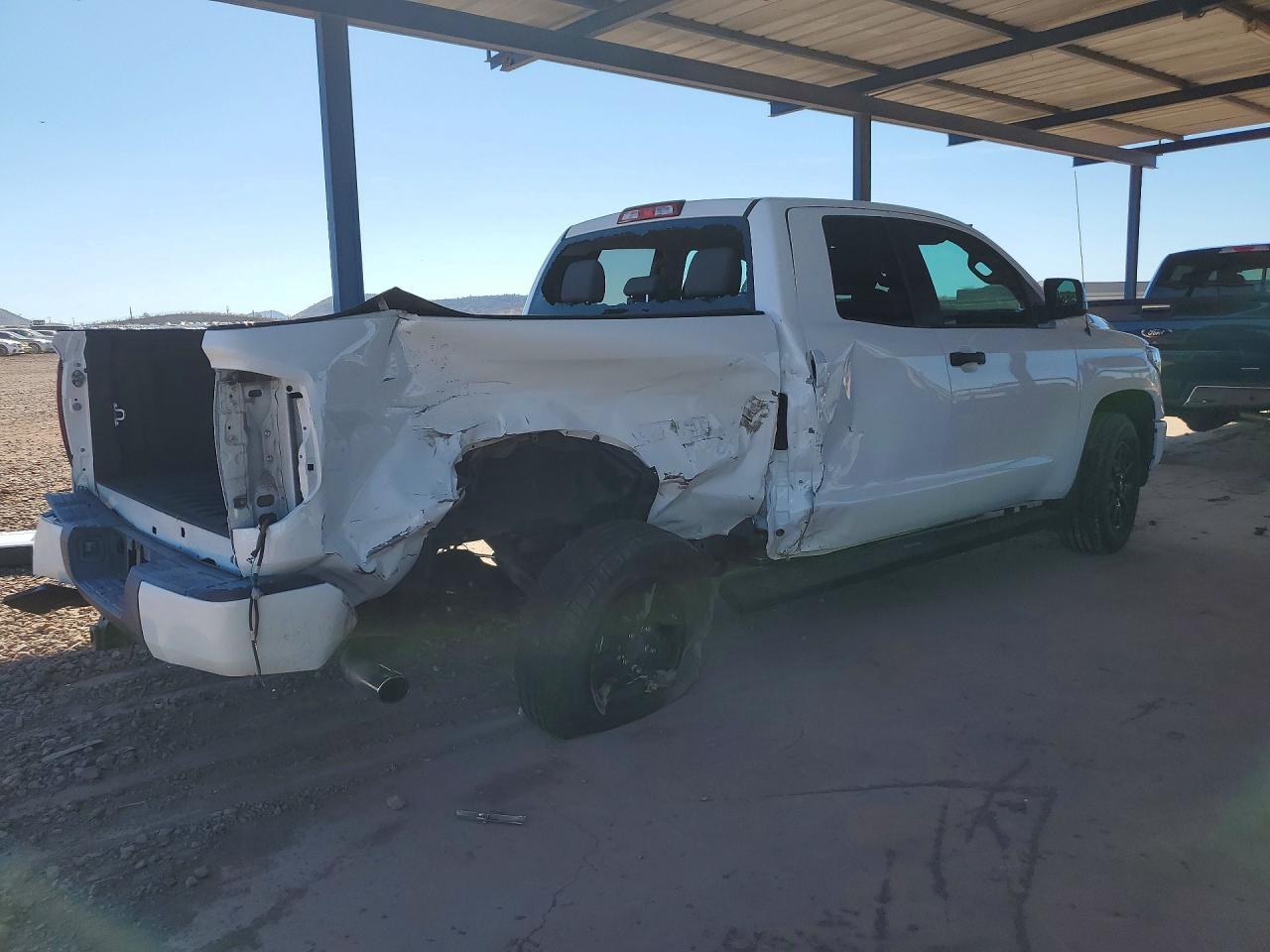 2019 Toyota Tundra Sr5 - zdjęcie 3