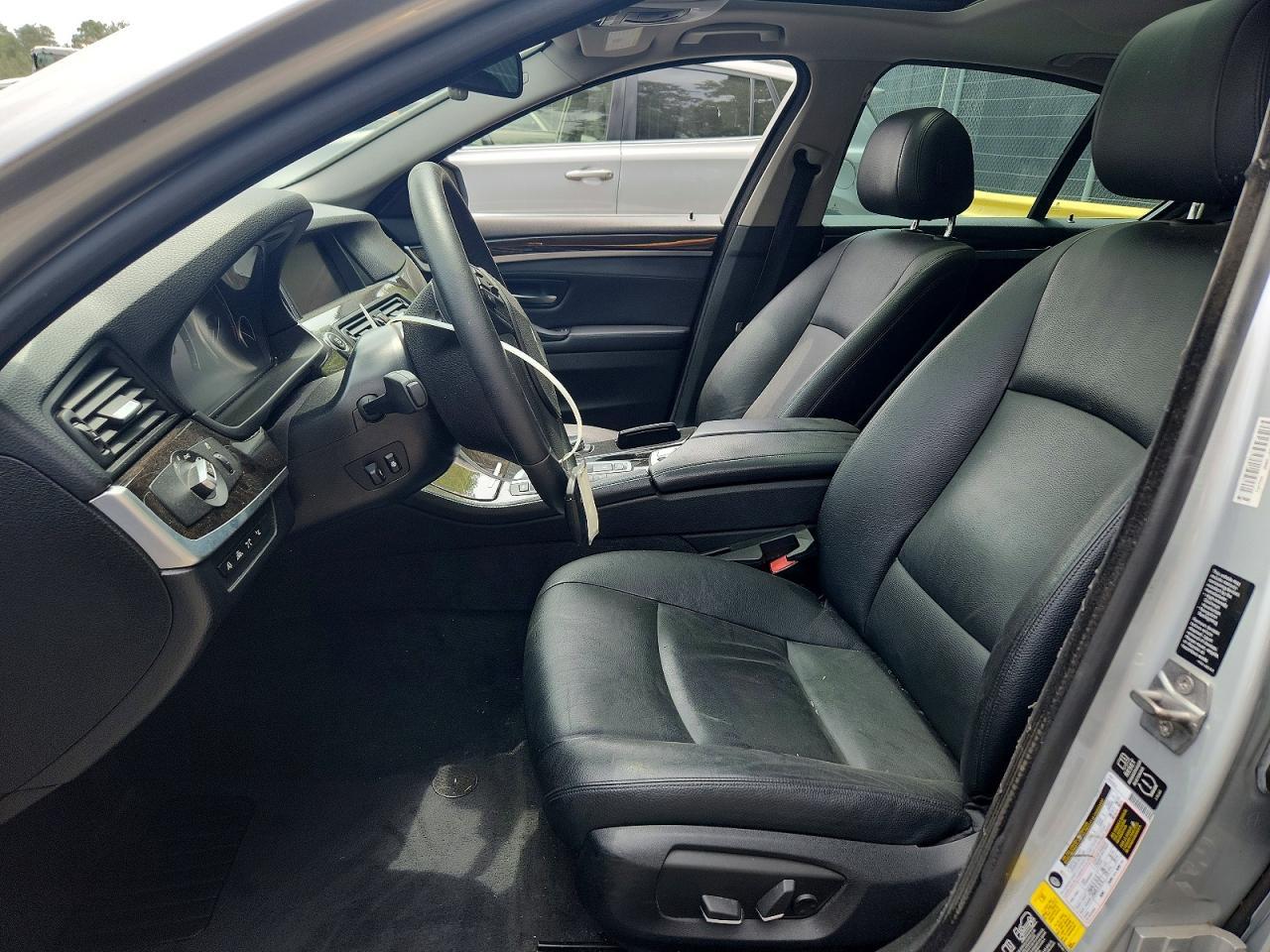 2014 BMW Seria 5 535i - zdjęcie 7