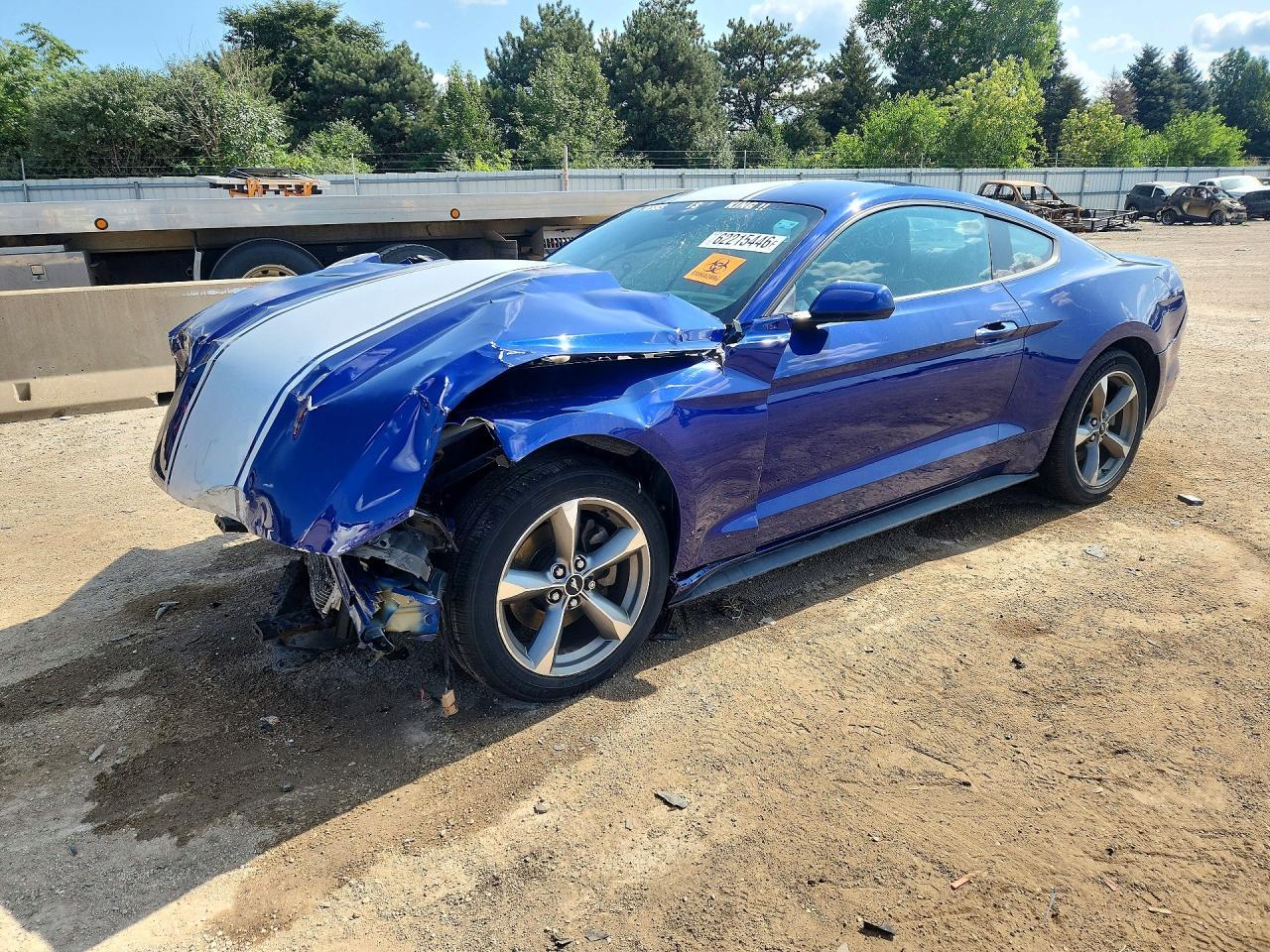 2016 Ford Mustang - zdjęcie główne