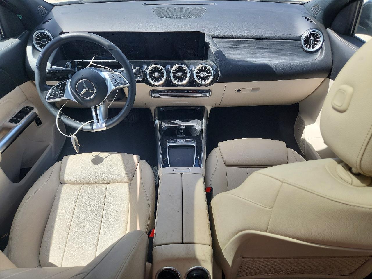 2025 Mercedes-Benz Gla 250 - zdjęcie 8