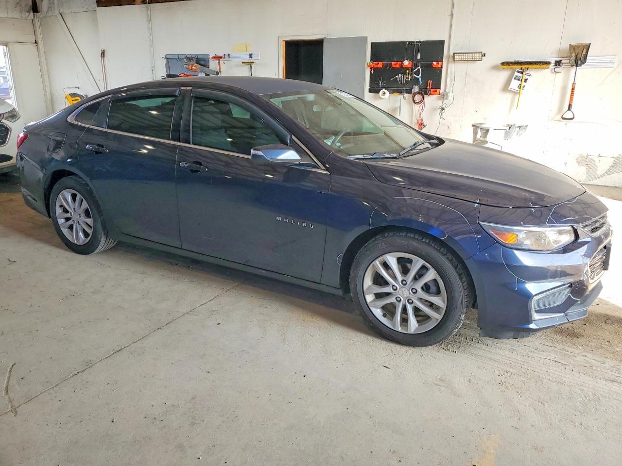 2017 Chevrolet Malibu Lt - zdjęcie 4
