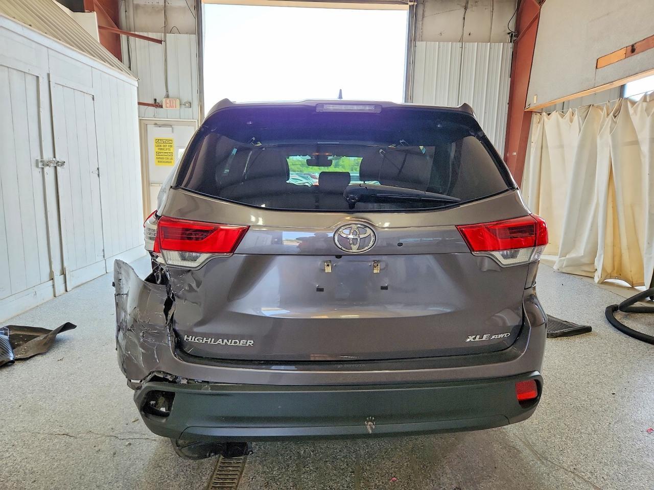 2019 Toyota Highlander Xle - zdjęcie 6