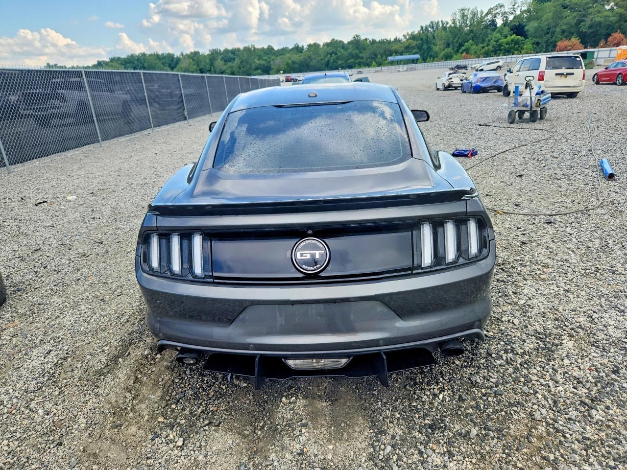 2017 Ford Mustang Gt - zdjęcie 6