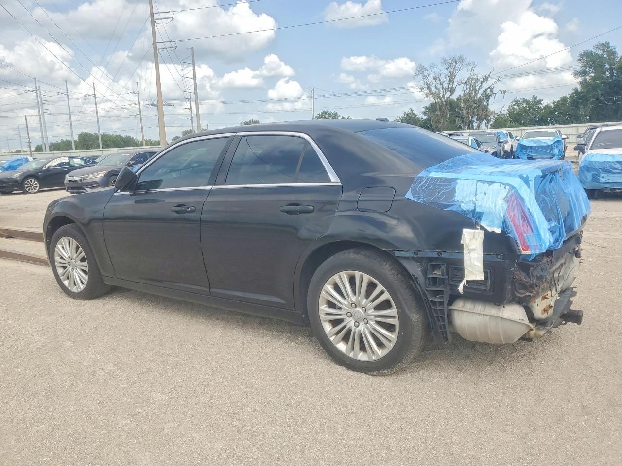 2014 Chrysler 300 - zdjęcie 2