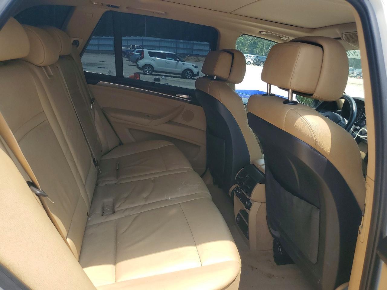 2013 BMW X5 xDrive35D - zdjęcie 10