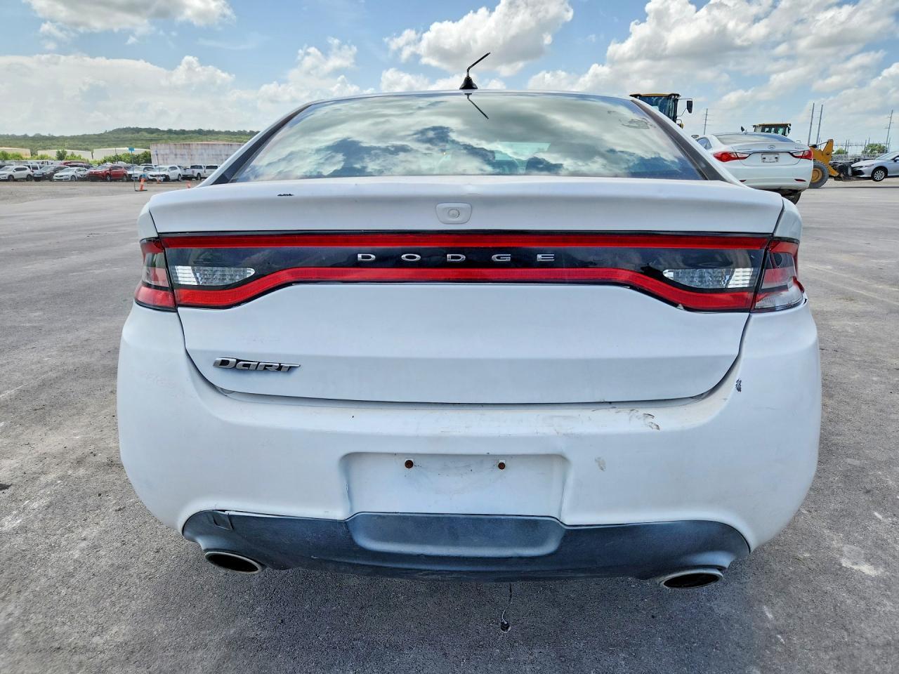 2015 Dodge Dart Sxt - zdjęcie 6