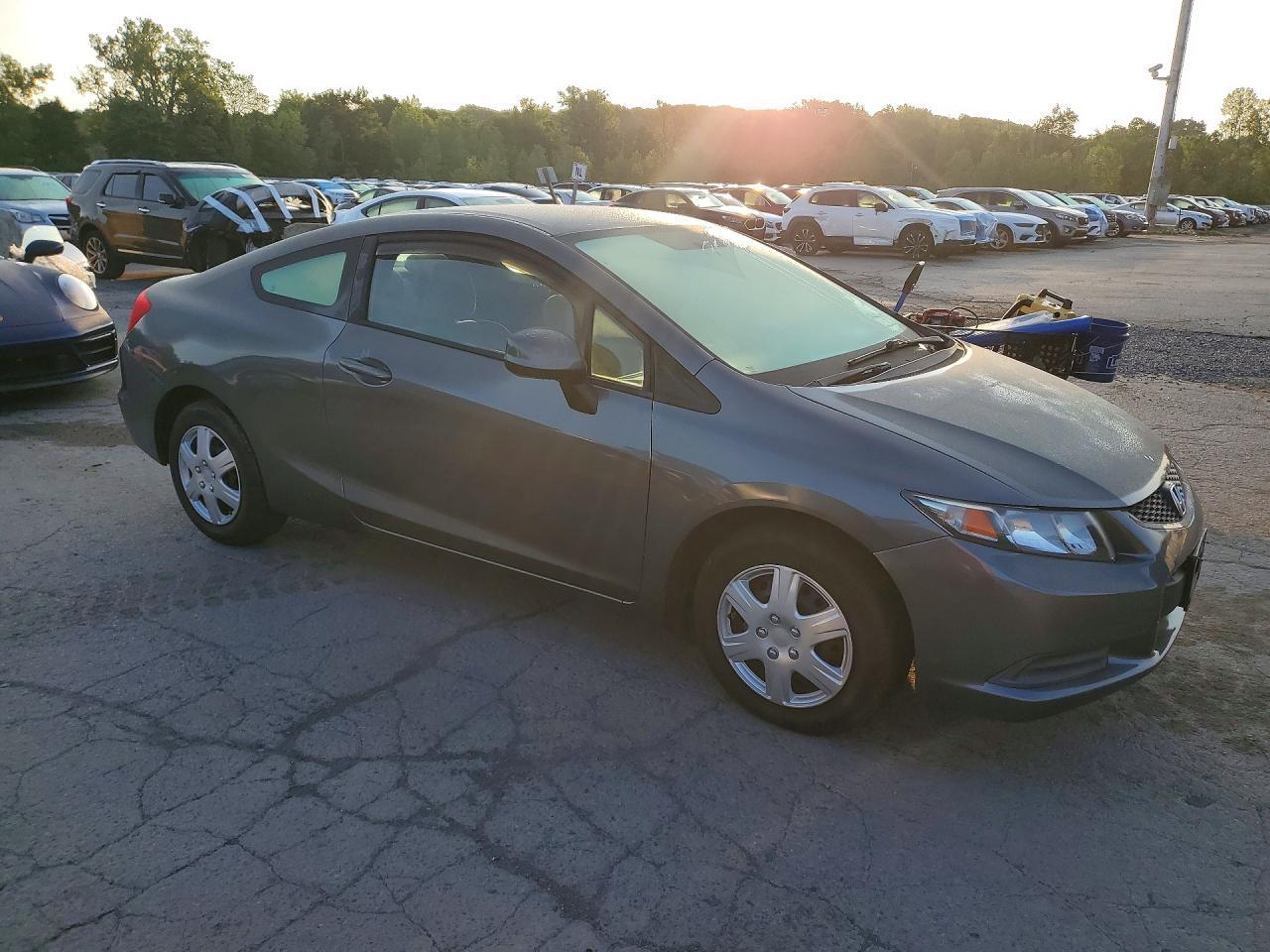2013 Honda Civic Lx - zdjęcie 4
