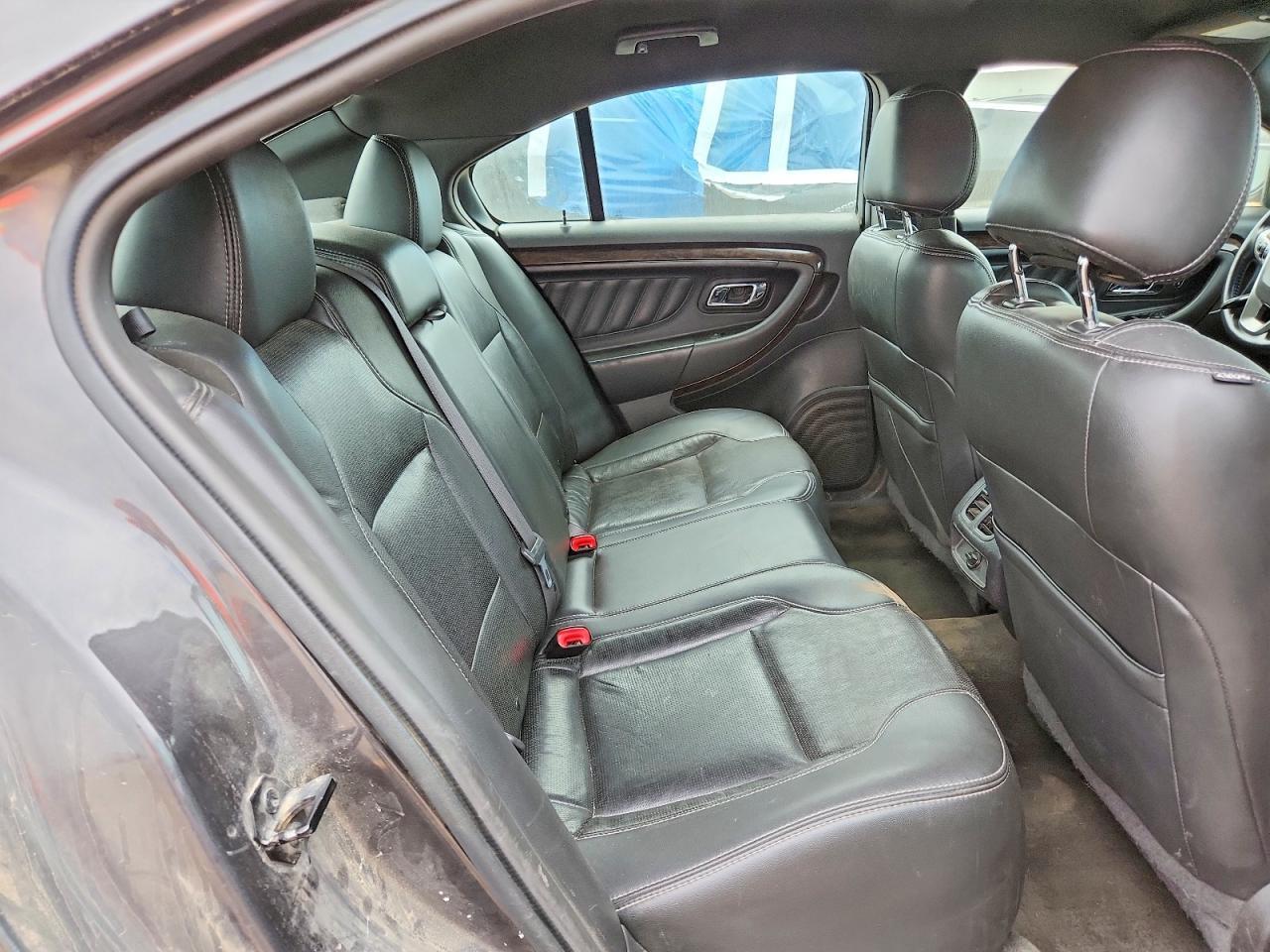 2015 Ford Taurus Limited - zdjęcie 10