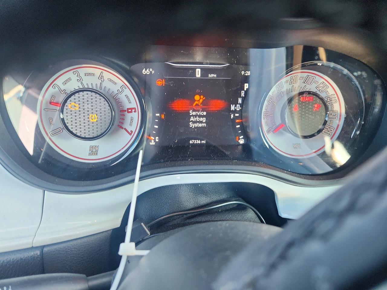 2018 Dodge Challenger R/T 392 - zdjęcie 9