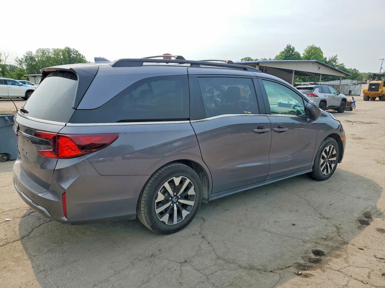 2026 Honda Odyssey Exl - zdjęcie 3