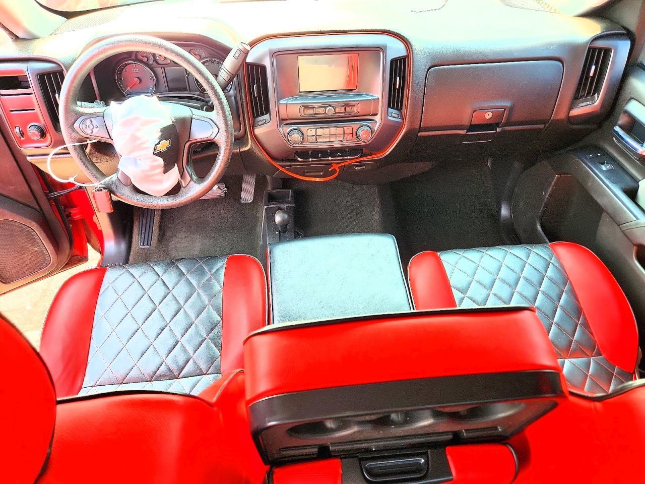 2018 Chevrolet Silverado K1500 Custom - zdjęcie 8