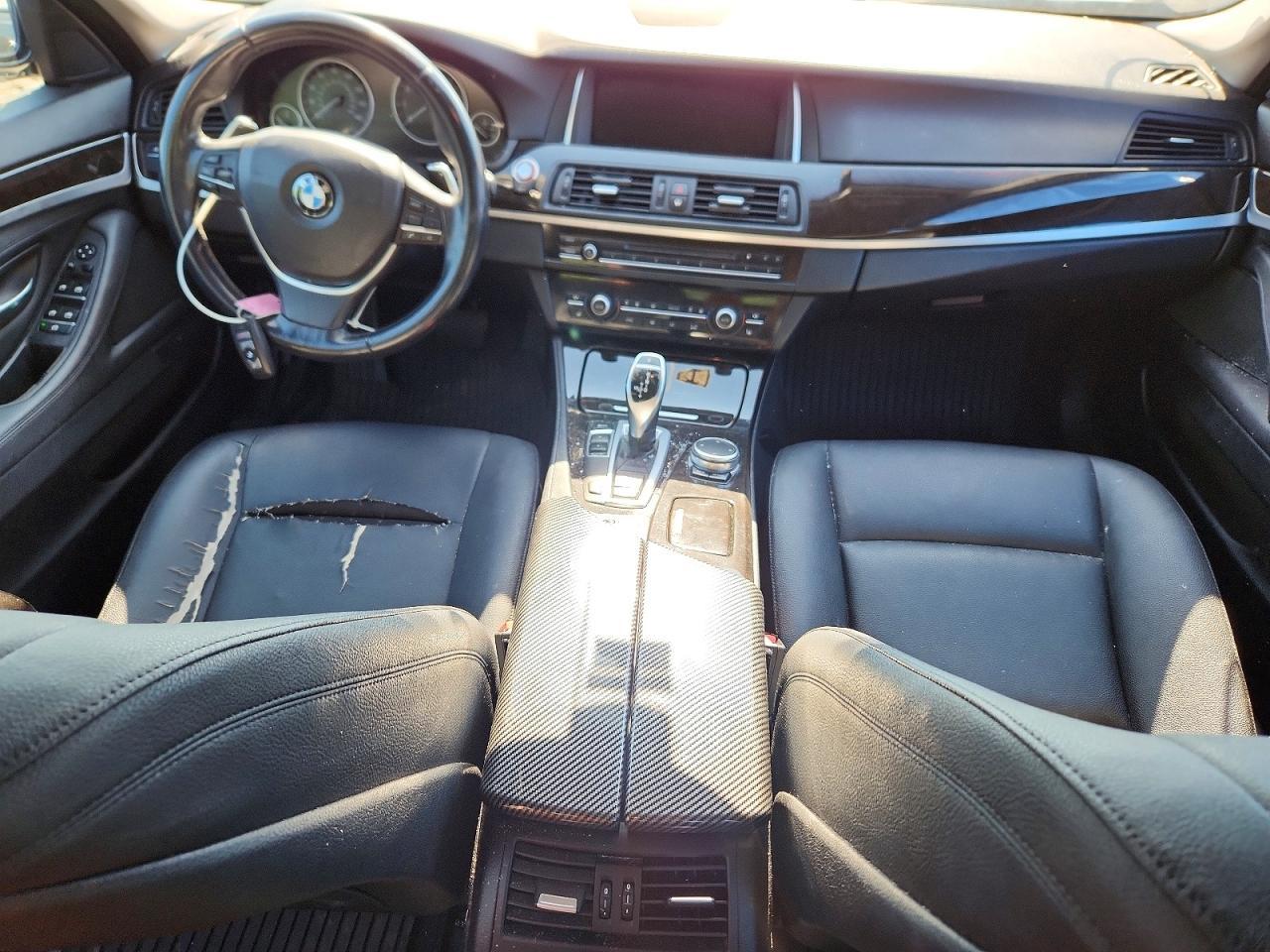 2016 BMW 528 I - zdjęcie 8