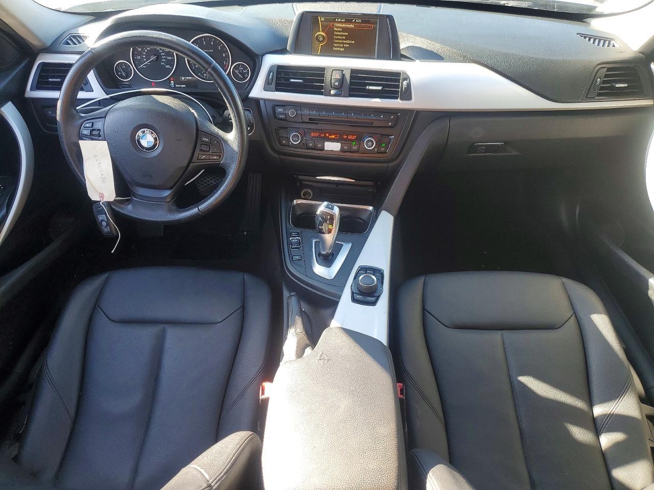 2013 BMW 320 I - zdjęcie 8