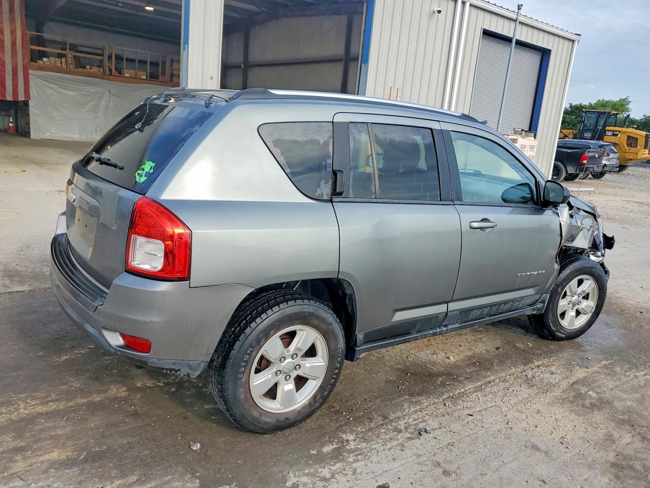 2013 Jeep Compass Sport - zdjęcie 3