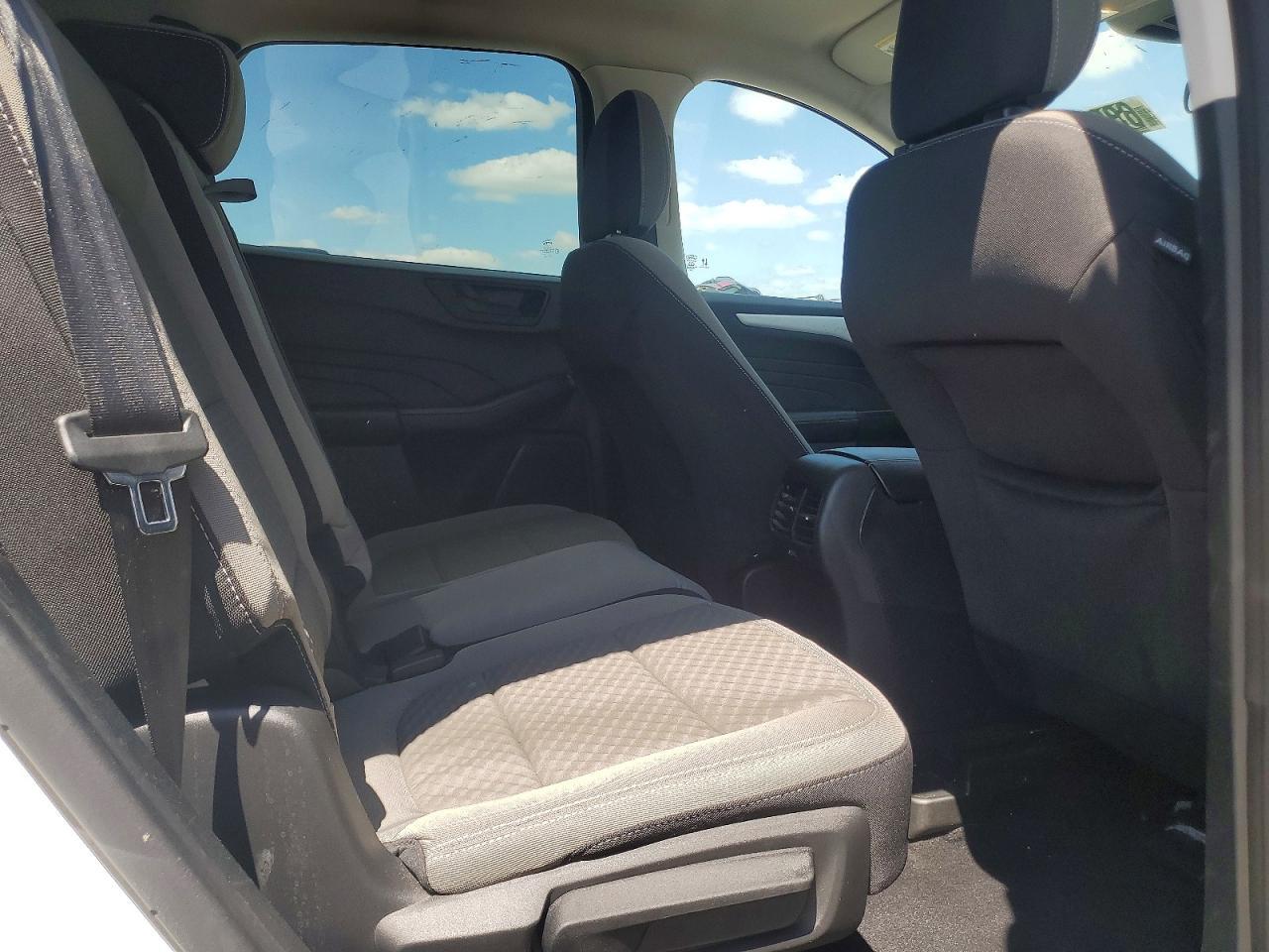 2022 Ford Escape Se - zdjęcie 11