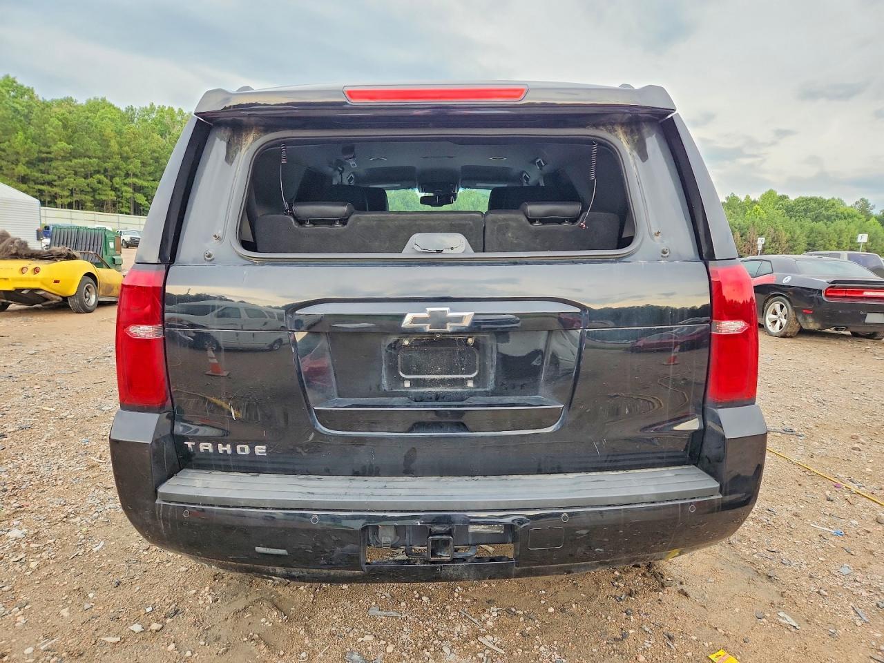 2017 Chevrolet Tahoe C1500 Lt - zdjęcie 6