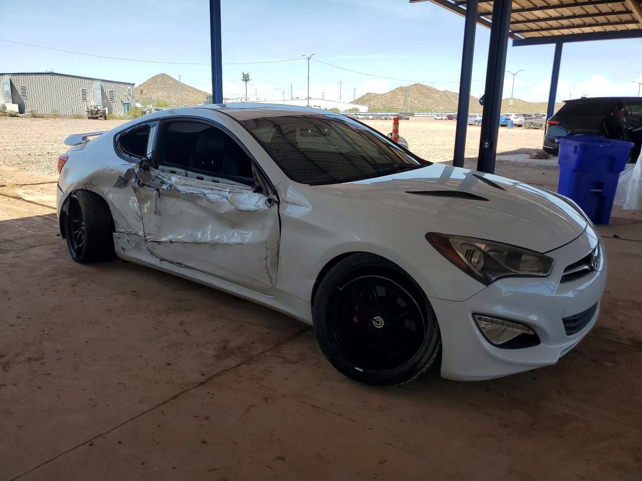 2016 Hyundai Genesis Coupe 3.8 Ultimate - zdjęcie 4