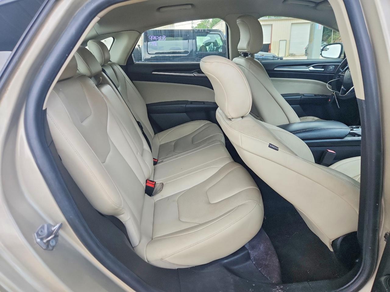 2018 Ford Fusion Titanium/Platinum - zdjęcie 10