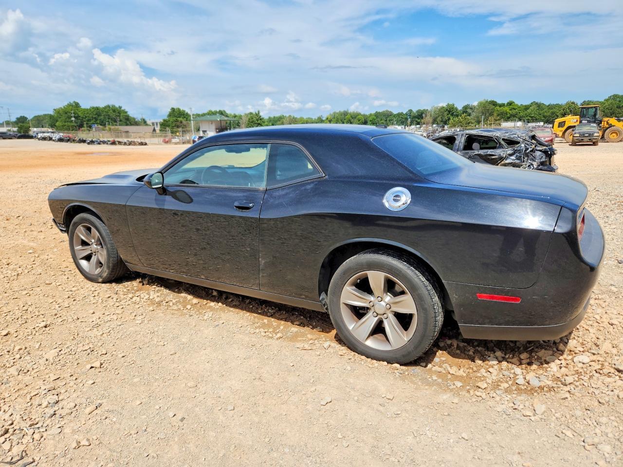 2016 Dodge Challenger Sxt - zdjęcie 2